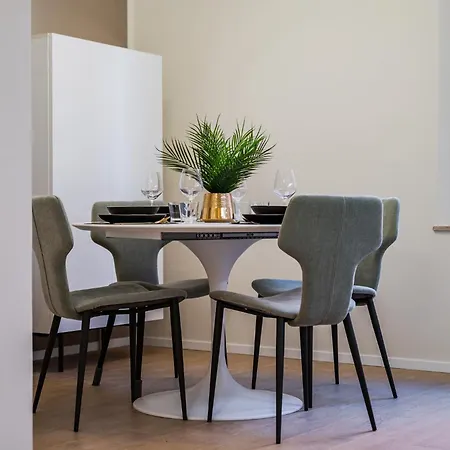 L'antico Moderno Boutique מודנה